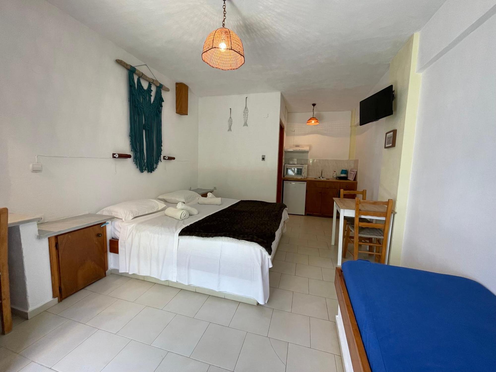 Jimmy'S Place Órmosz Marathokámbu Kültér fotó